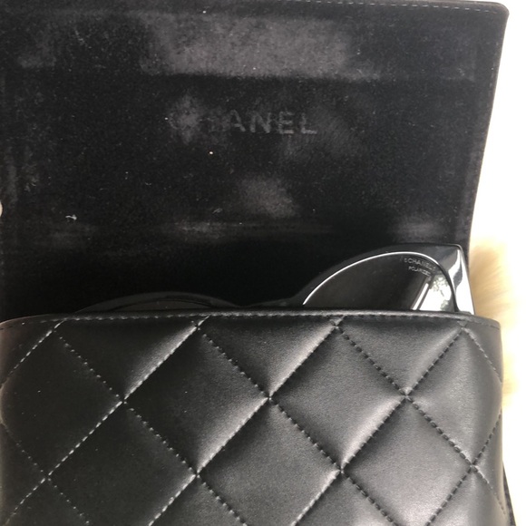 CHANEL Sunglasses - Picture 10 of 15